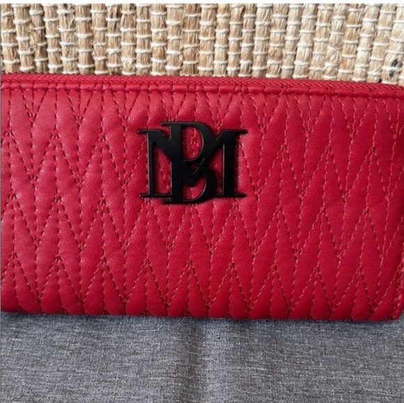 Badgley Mischka Red Quilted Clutch - Picture 2 of 6